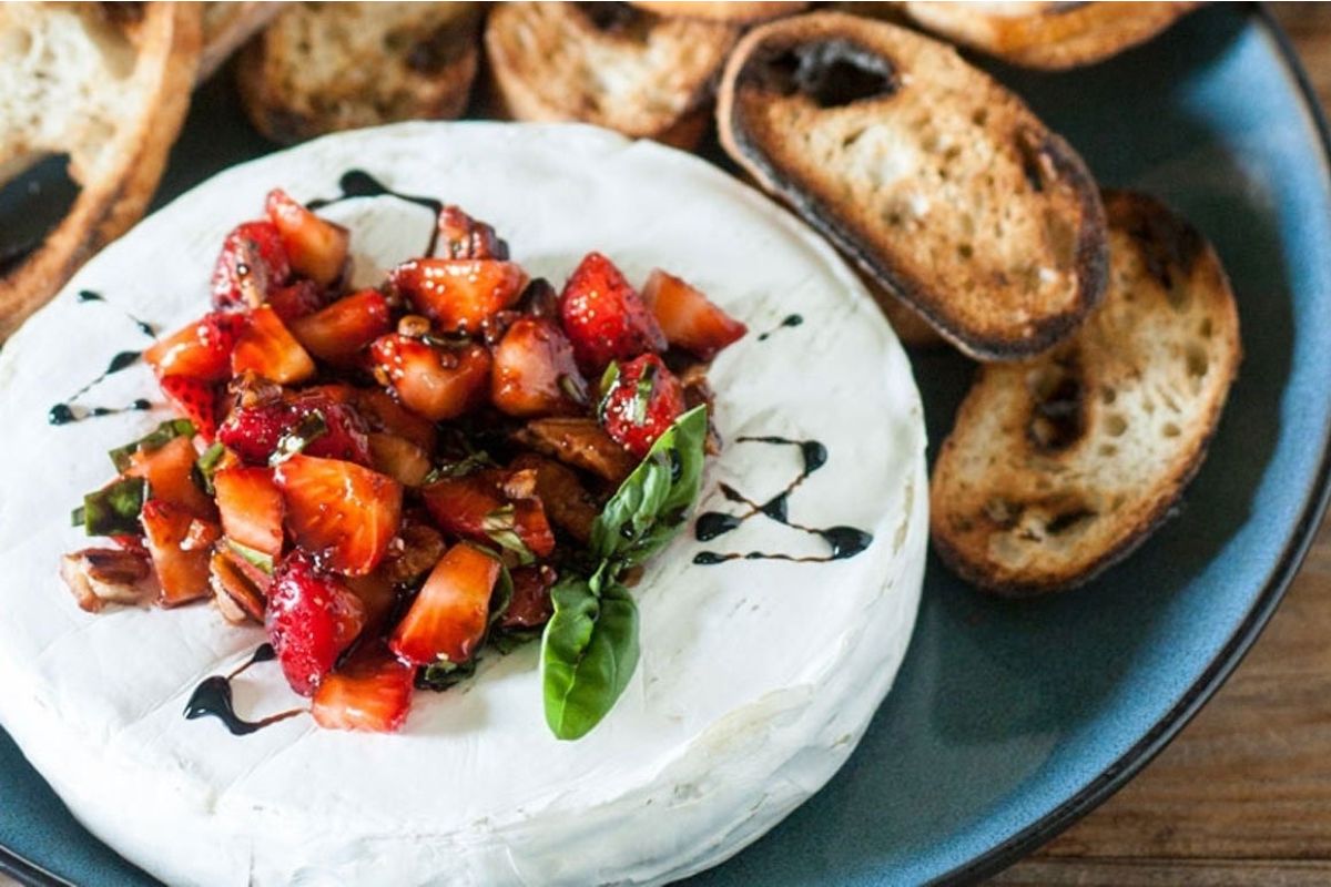 Grilled Brie Appetizer Balsamic Strawberries
