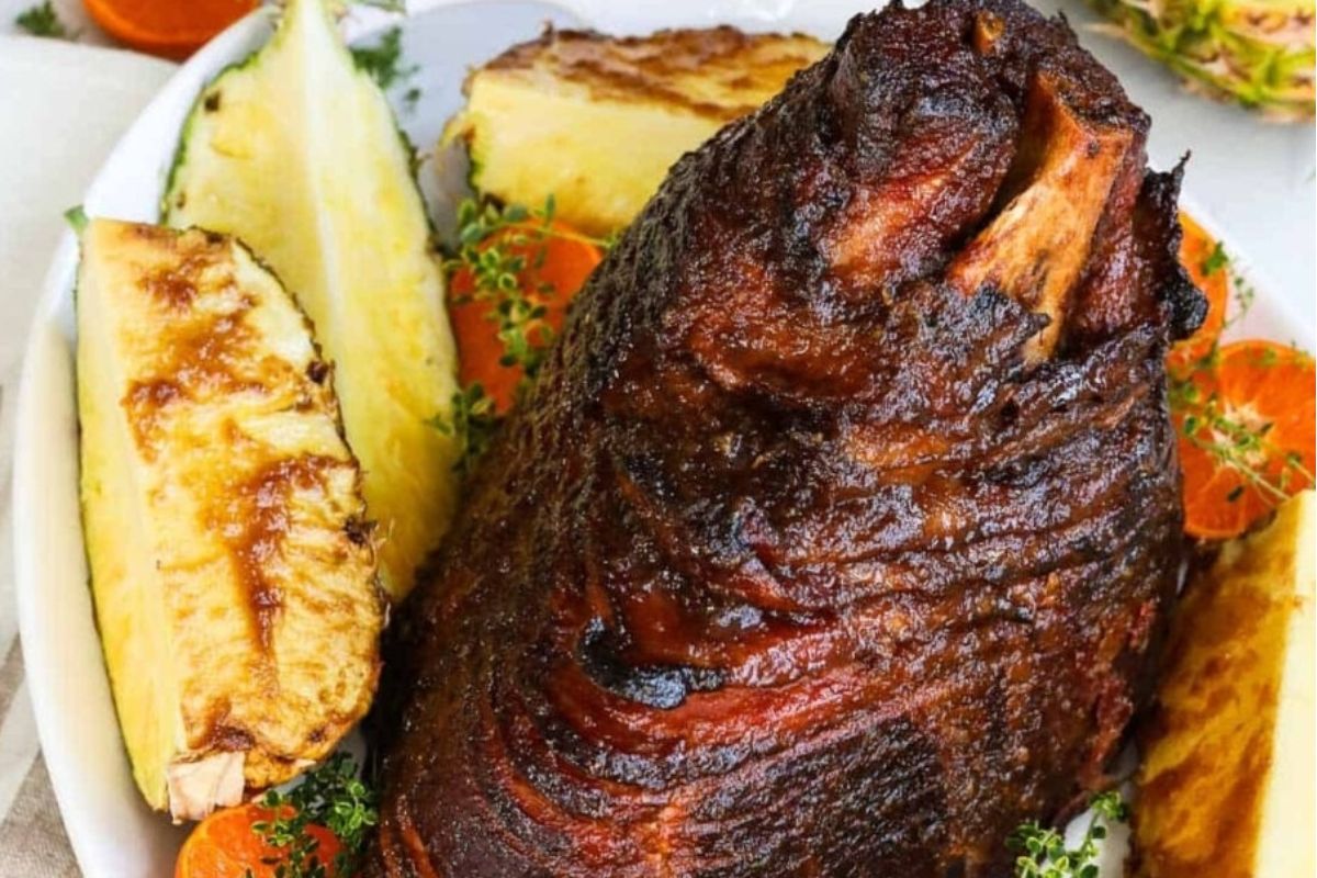 Fresh and Tasty Spring Comfort Food Ideas 34 Kahlua Pineapple Glazed Ham