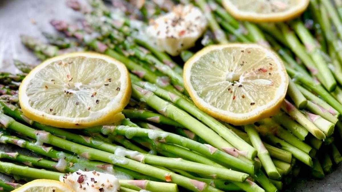 Lemon Butter Asparagus. 