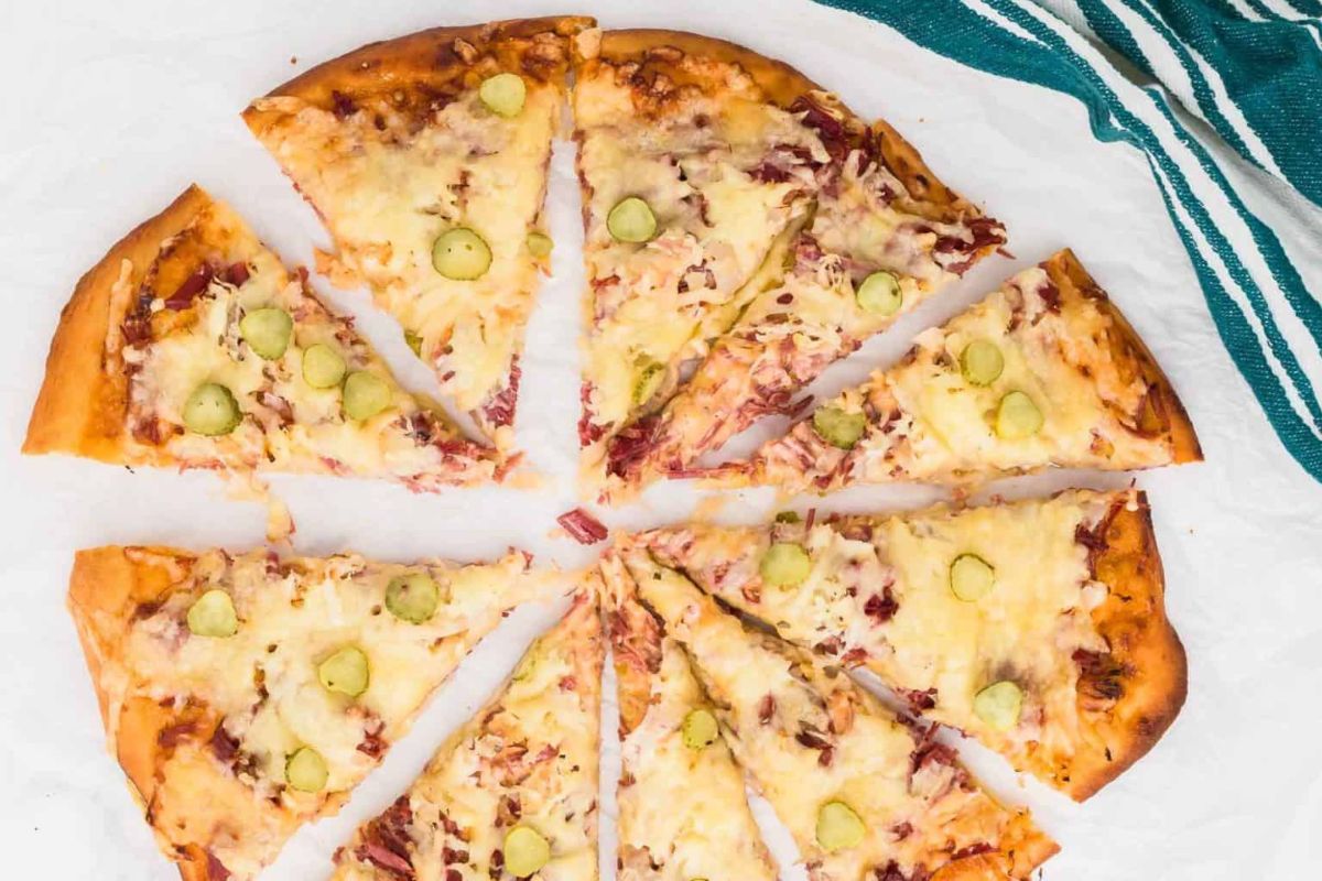 32 Kid's Birthday Party Food Ideas for a Fantastic Fun Time 26 Reuben Pizza Perfect For St PatrickS Day Leftovers