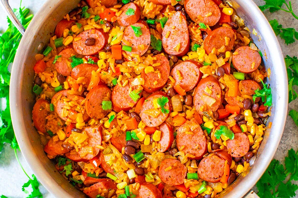 15-Minute Mexican Skillet Recipe With Sausage, Rice & Beans.