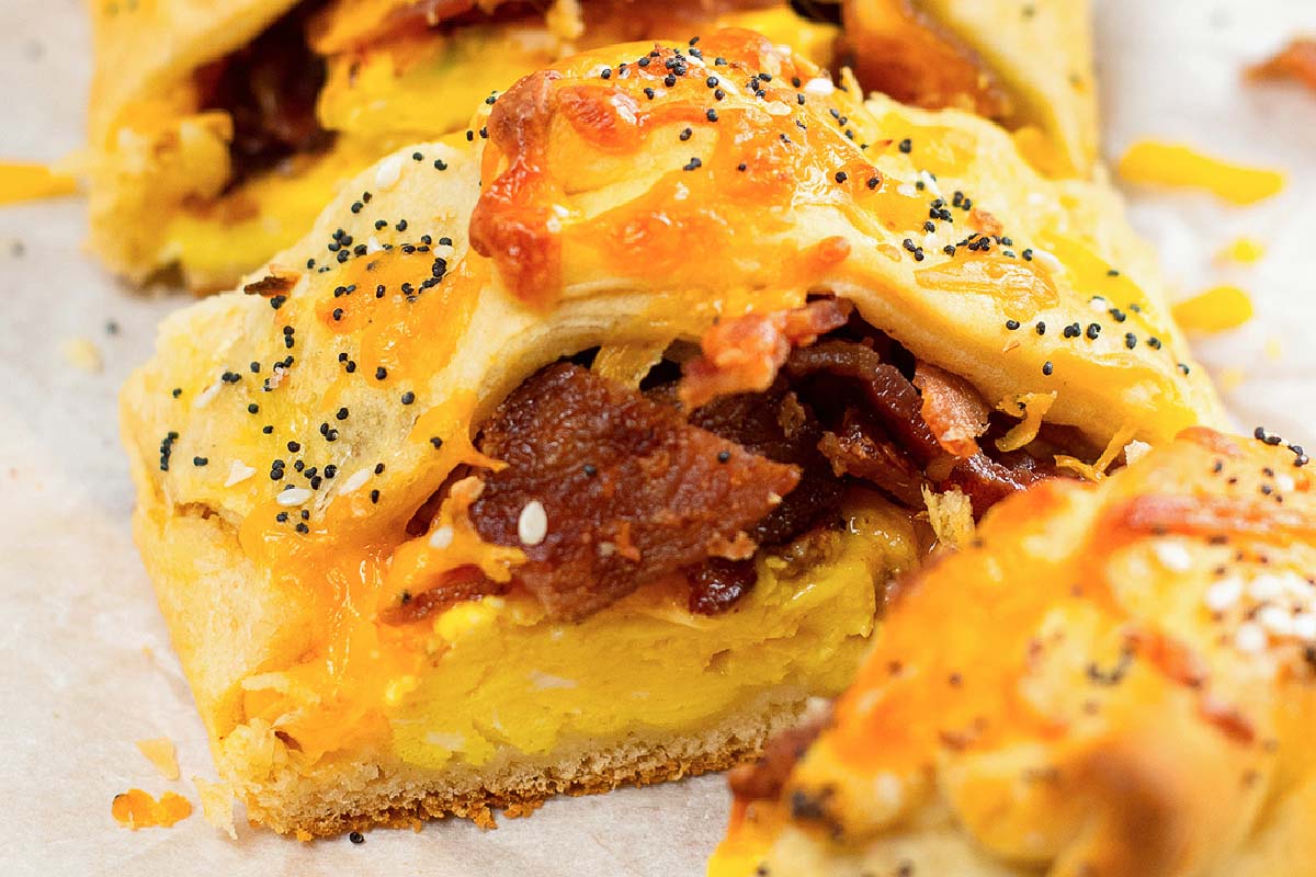 32 Flaky, Fantastic, and Fun Pillsbury Crescent Roll Recipes 13 Breakfast Crescent Roll Braid Baked sliced