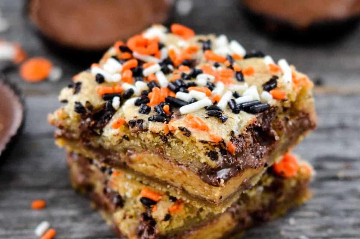 Easy Bake Sale Desserts 18 Candy Cookie Bars.