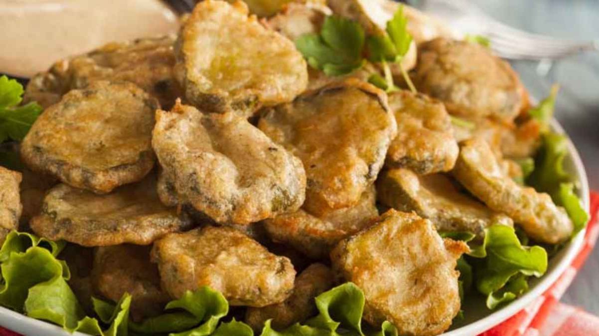 Copycat Texas Roadhouse Fried Pickles Recipe.