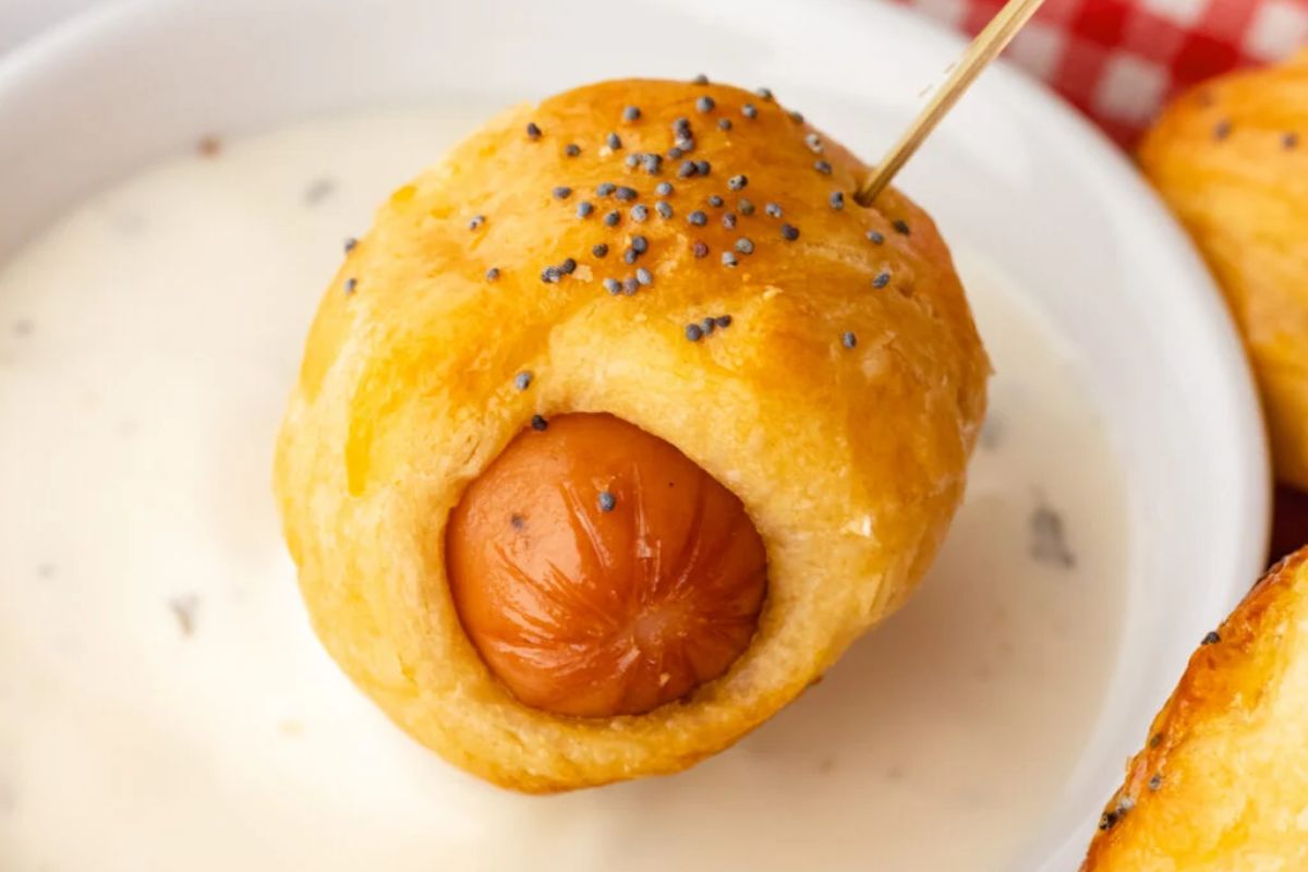 Crescent Roll Pigs In A Blanket