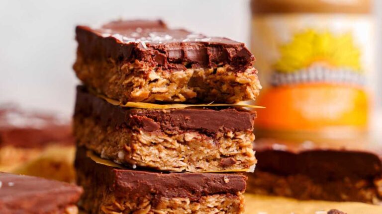 The Best Healthy Nut-Free Lunch Lady Bars.