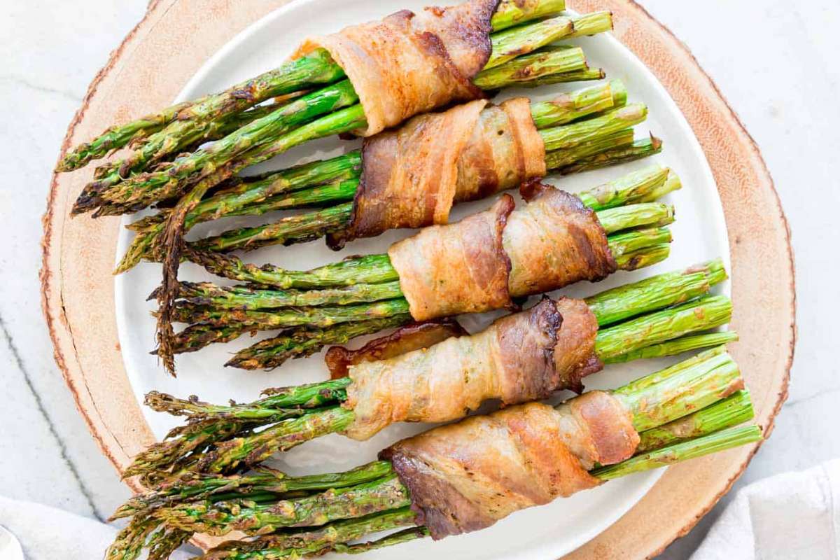 Air Fryer Bacon Wrapped Asparagus