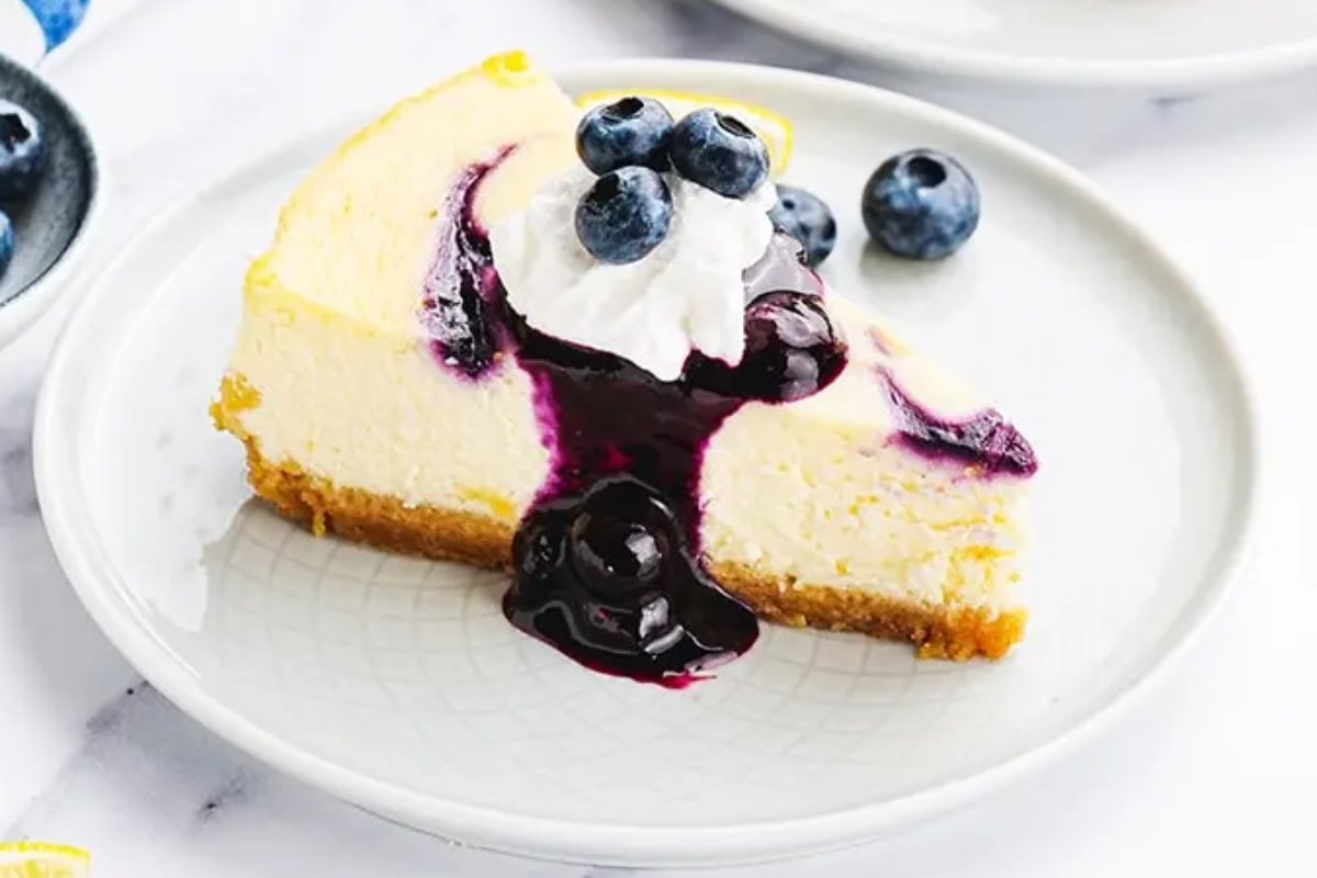 49 Blissfully Tasty Blueberry Recipes 30 Blueberry Cheesecake