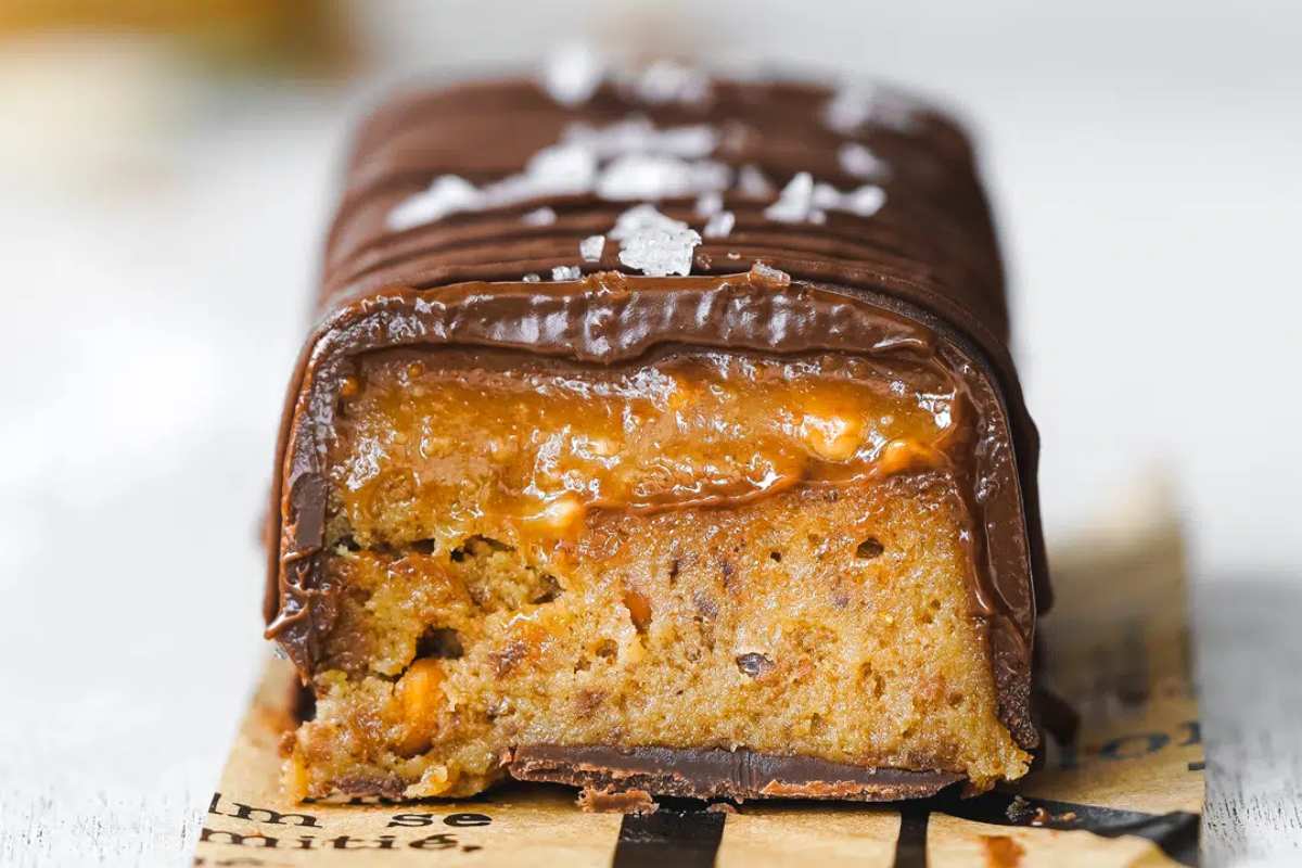 High Protein Desserts That Satisfy 27 Chocolate Peanut Butter Protein Bars.