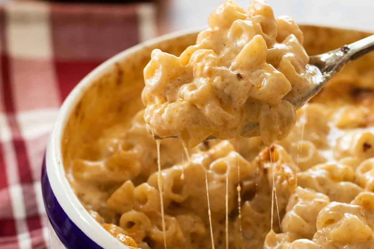 50 Spring Dinners You'll Make 100 Times 12 Dump-And-Bake Mac And Cheese Without Flour.