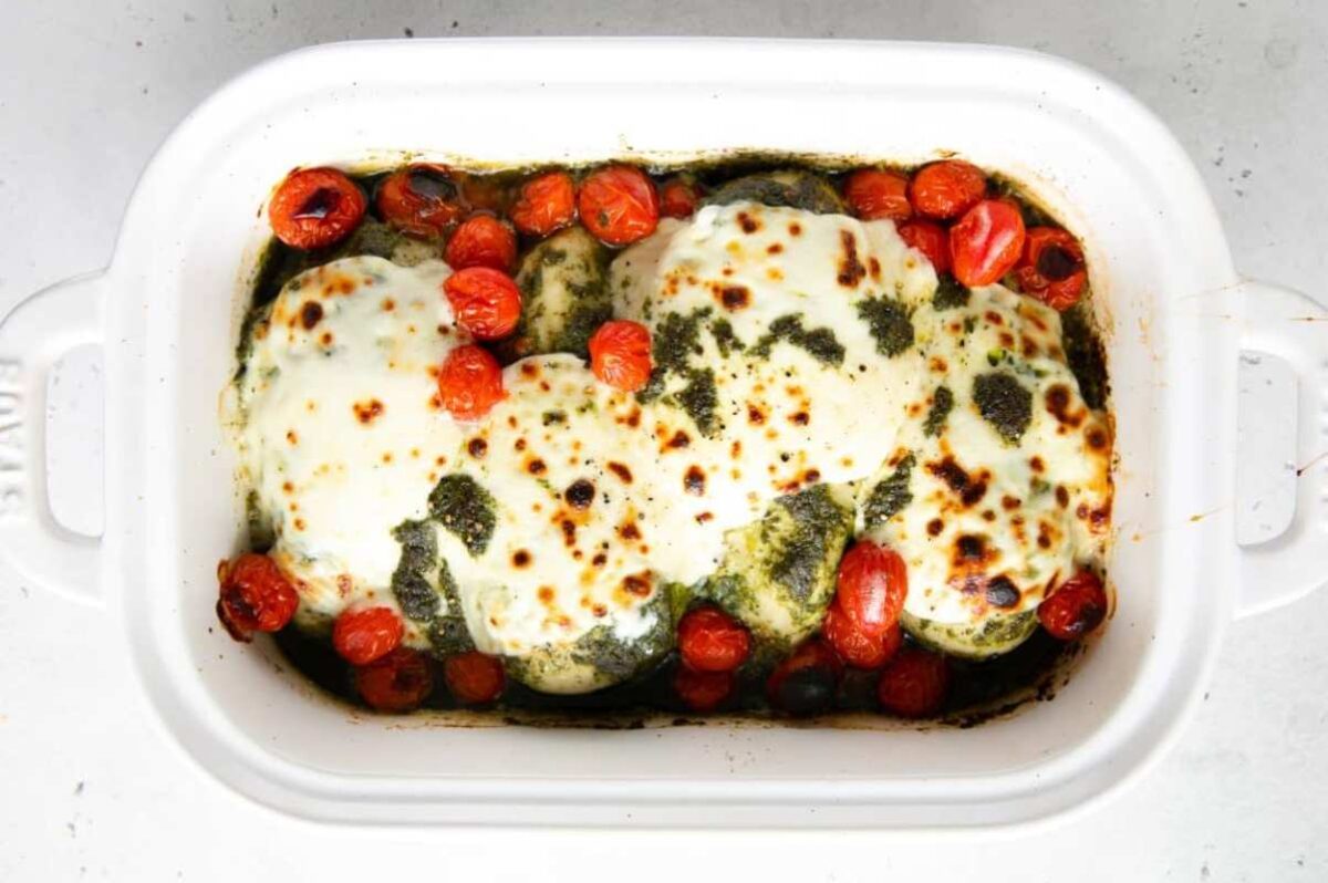 Easy Baked Pesto Mozzarella Chicken. 