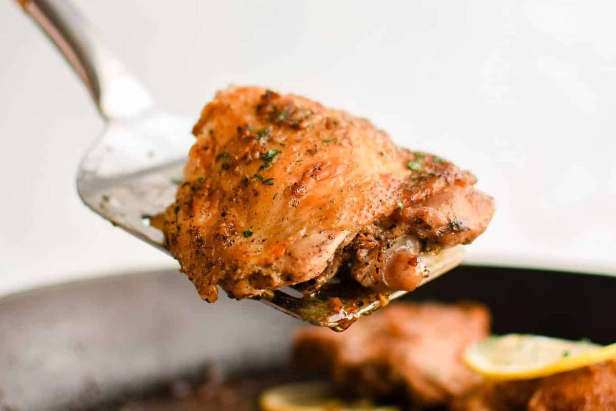 50 Spring Dinners You'll Make 100 Times 34 Easy Greek Lemon Chicken Thighs.