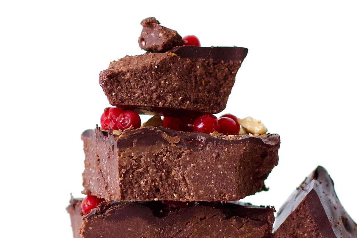 High Protein Desserts That Satisfy 26 Homemade Chocolate Hazelnut Coconut Bars (Keto, Low-Carb, Paleo).