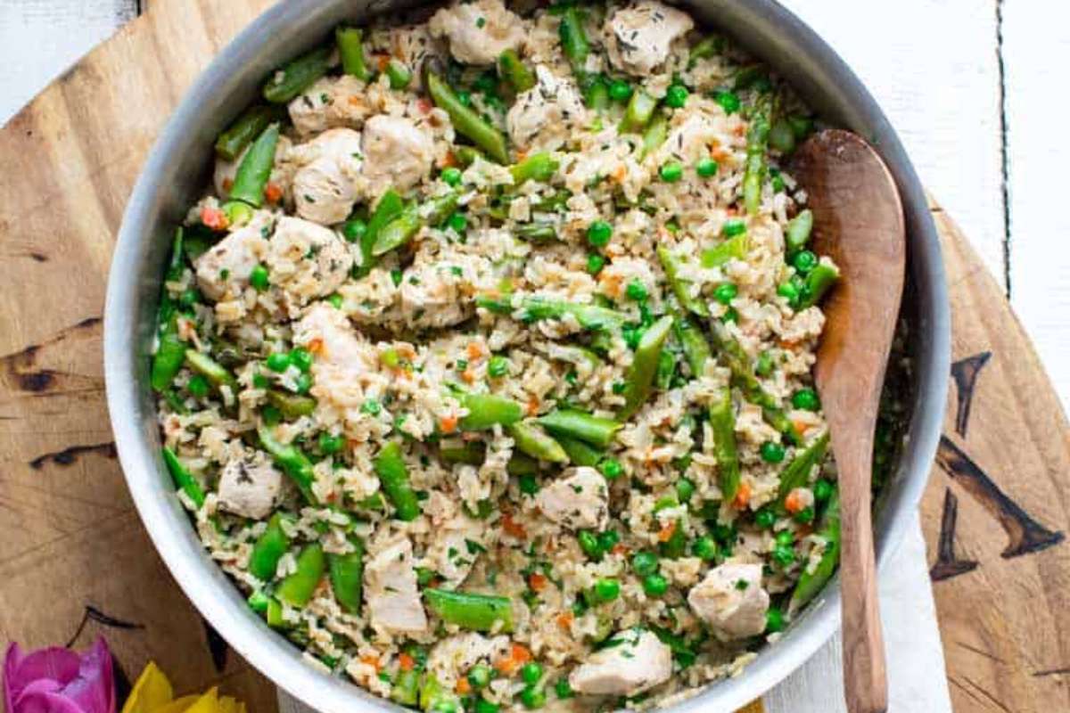 One Pot Chicken And Rice With Spring Veggies.