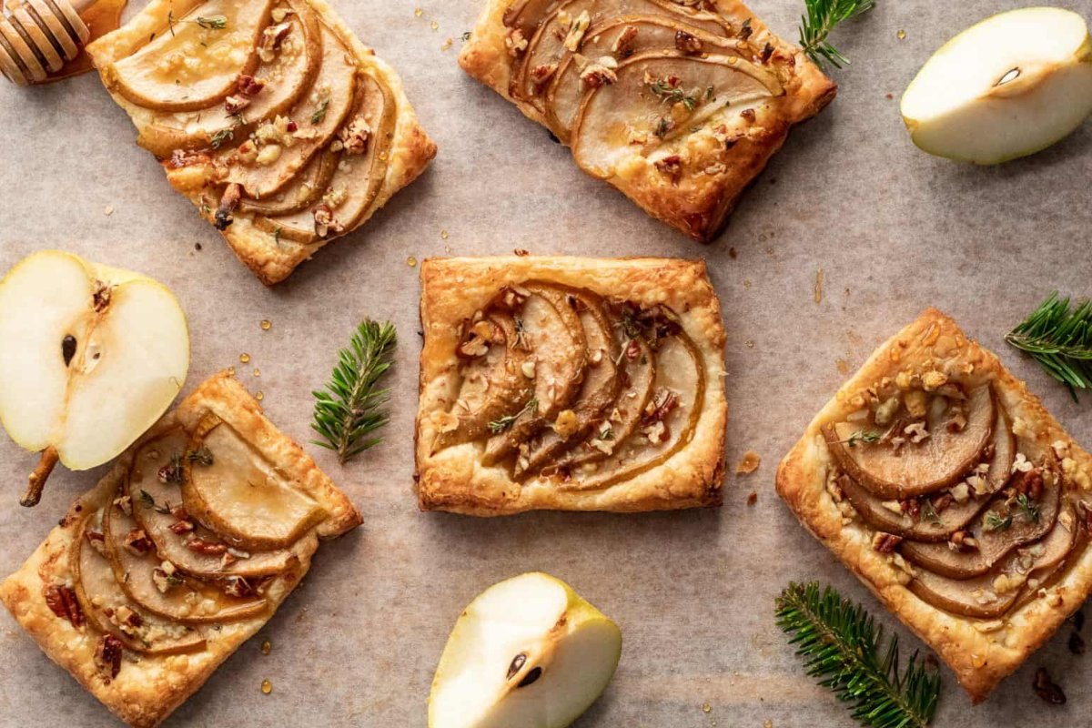 Pear And Gorgonzola Puff Pastry
