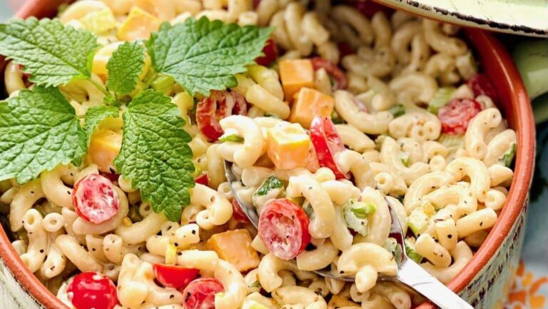 Southern Macaroni Salad Recipe.