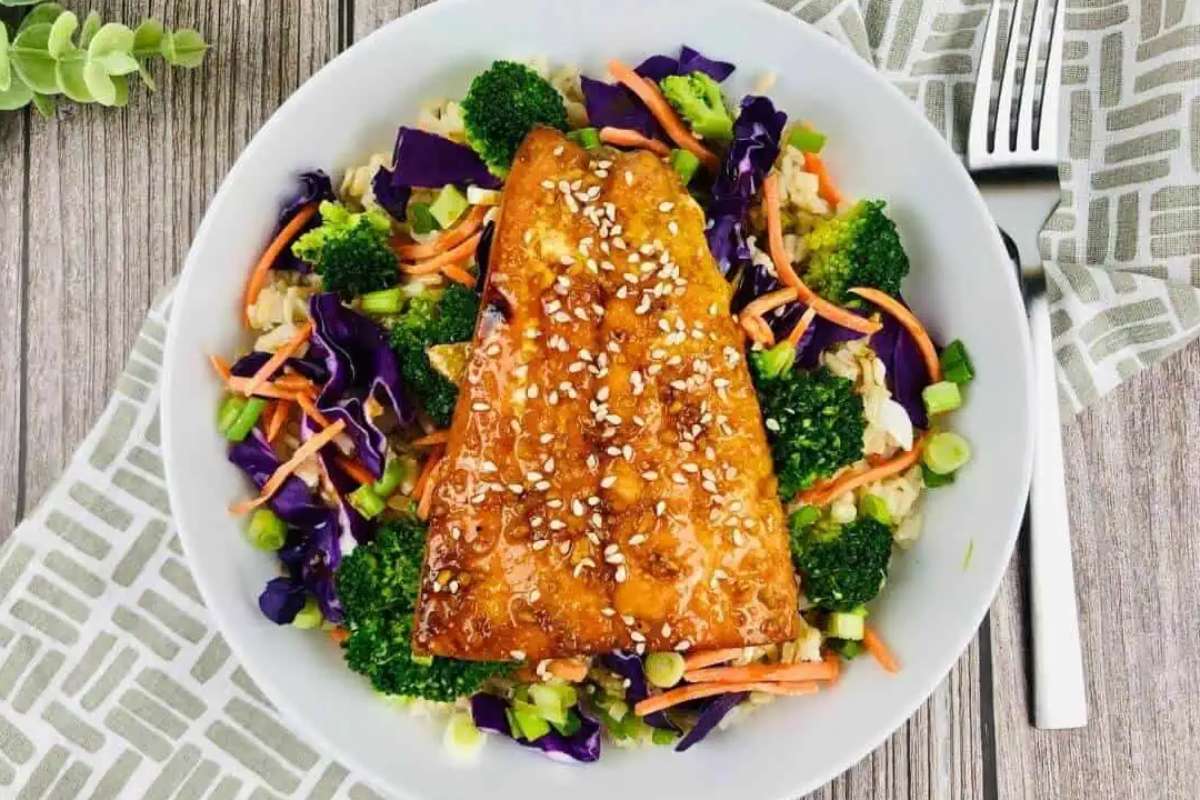 Teriyaki Salmon Bowl 
