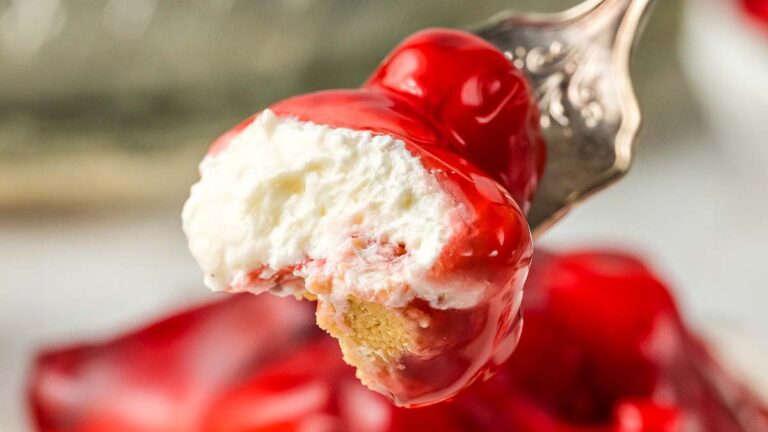 Cherry Cream Cheese Pie (No Bake).