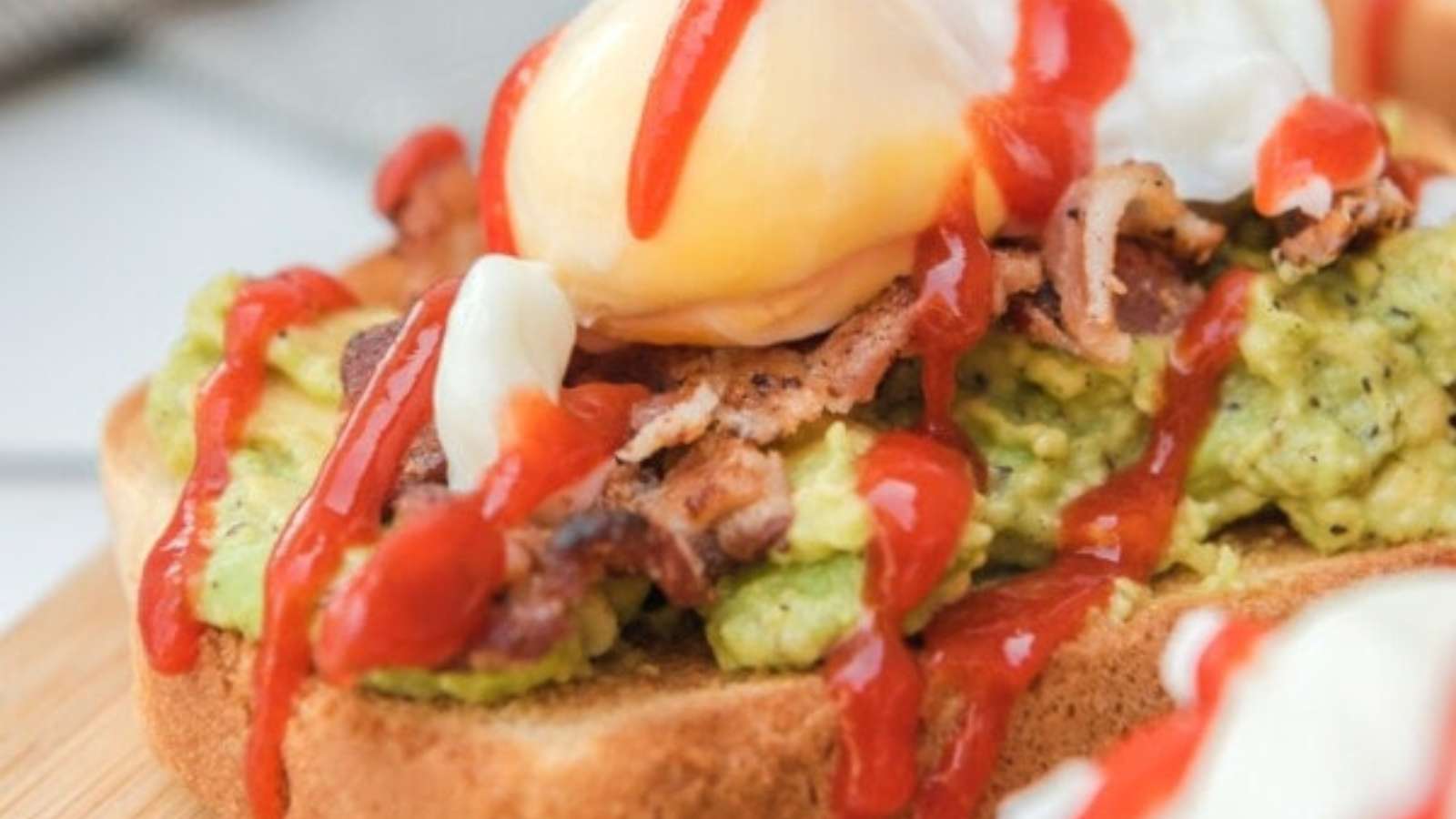 Bacon Avocado Toast recipe by Kitchen Divas.