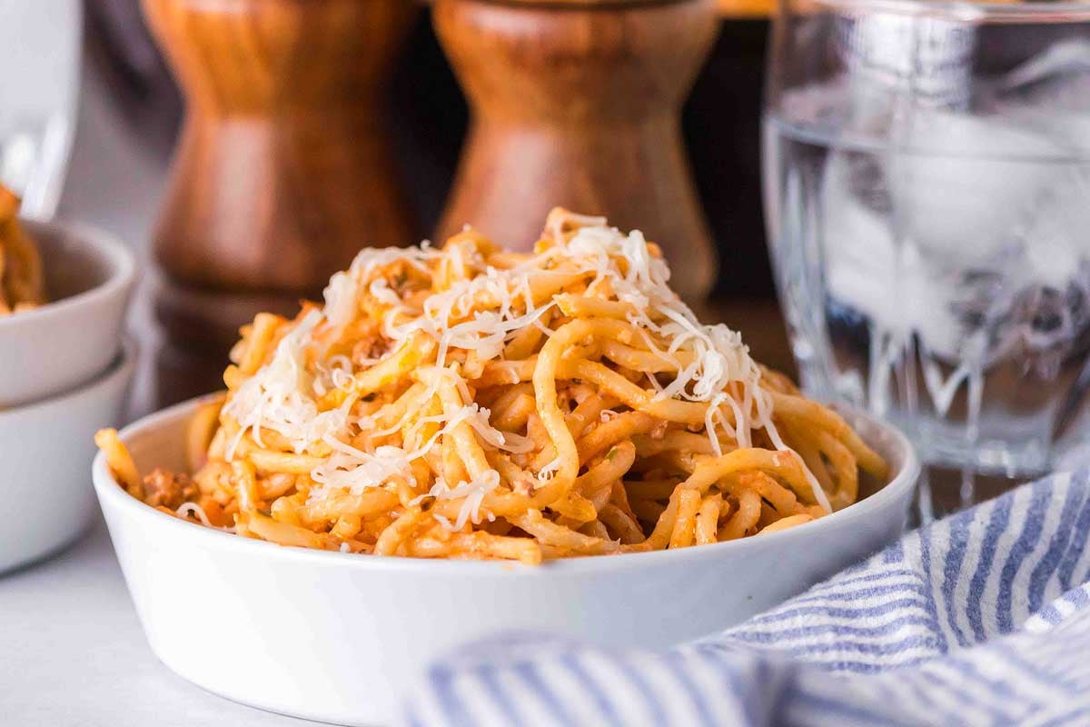 Baked Cream Cheese Spaghetti. 