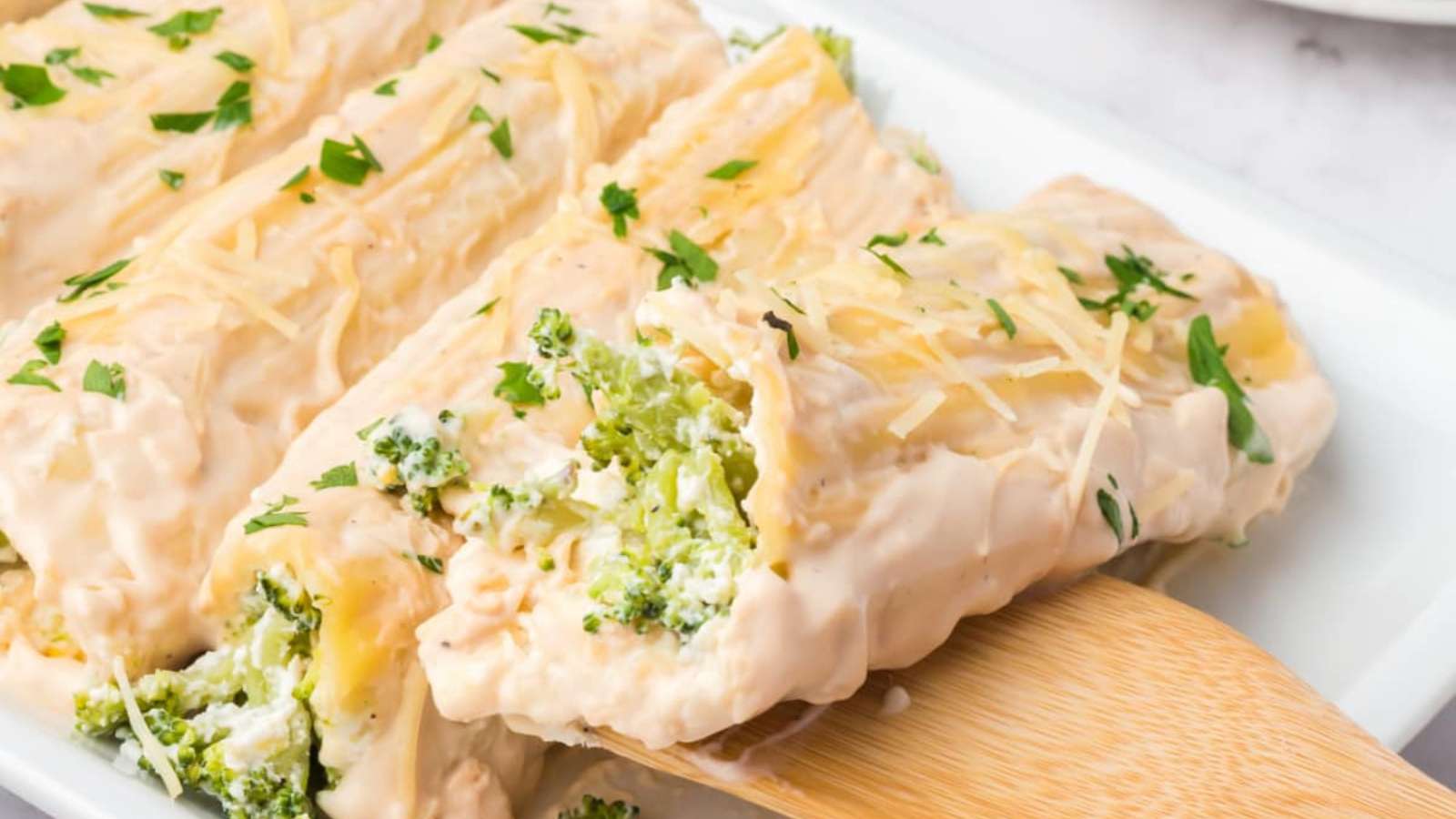 Chicken Manicotti Alfredo recipe by Kitchen Divas.