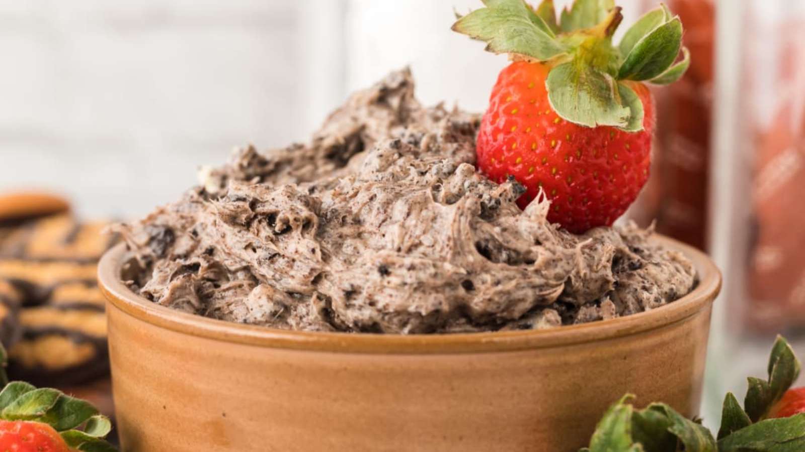 Sweet And Creamy Oreo Dip recipe by Kitchen Divas.