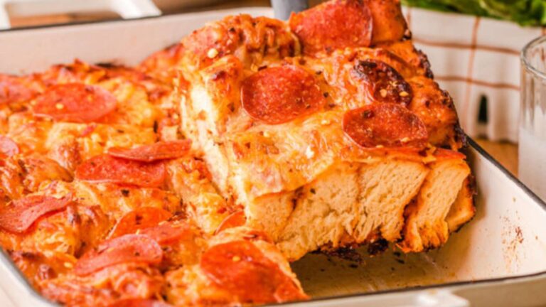 Bubble Up Pizza Casserole recipe by The Cookin Chicks.