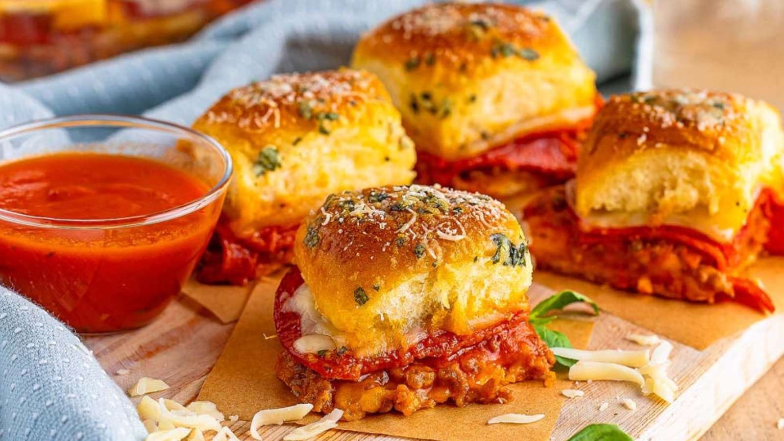 29 Amazing Sliders To Kick-Off Football Sundays 4 Pizza Sliders recipe by xoxoBella.