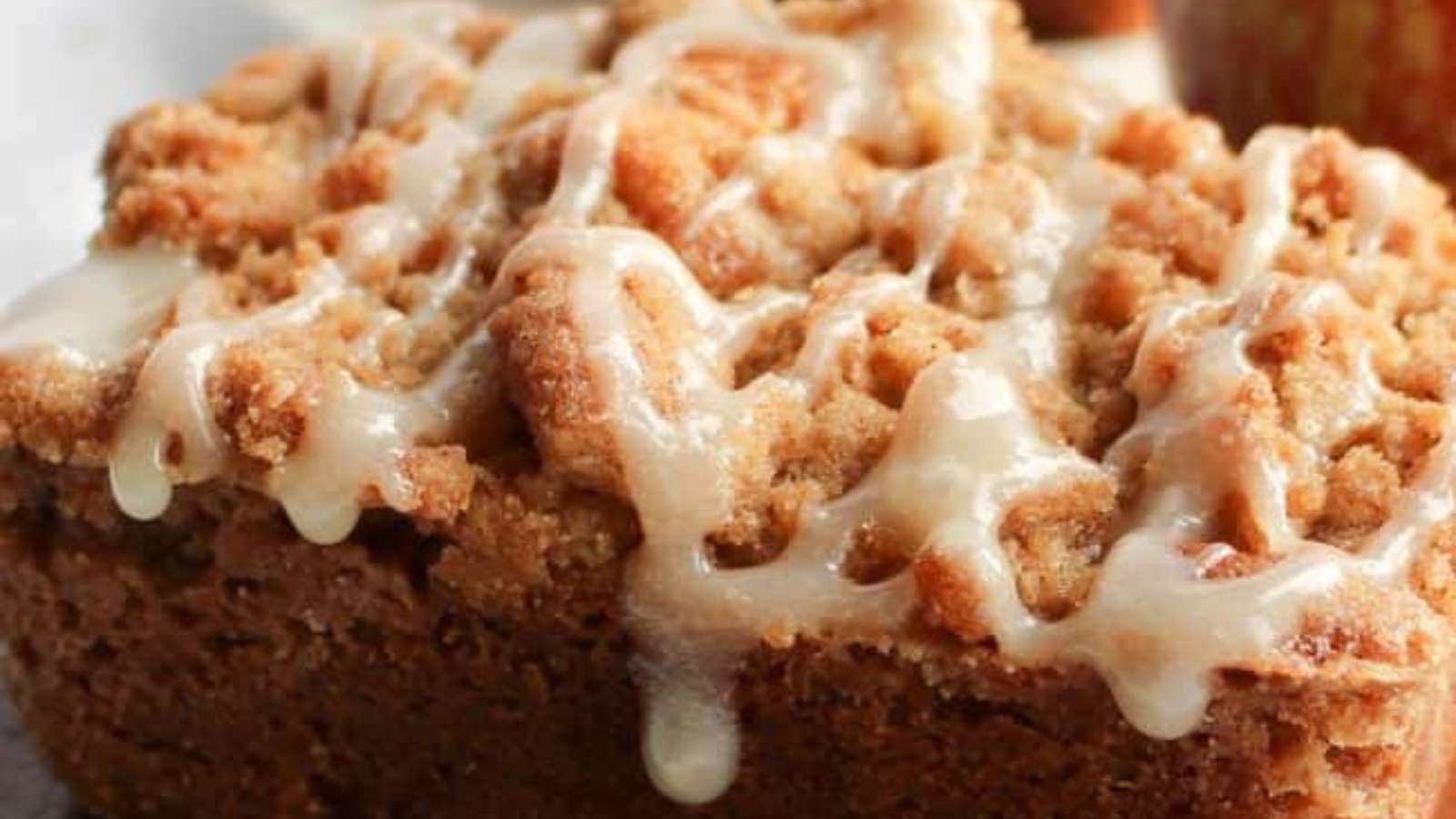 Apple Crumb Cakes recipe by Erren&rsquo;s Kitchen.