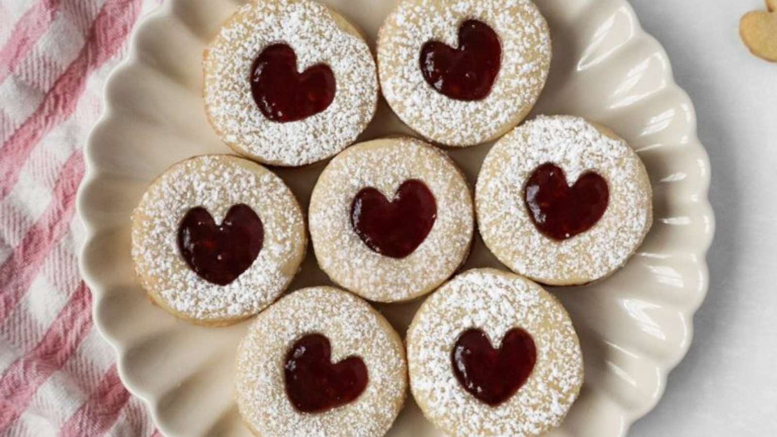 21 Buttery Shortbread Cookies Perfect for Fall Baking 15 Shortbread Linzer Cookies recipe by My Happy Bakes.