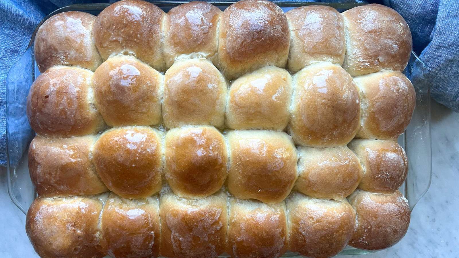 Easy Yeast Rolls recipe by The Perks of Being Us.