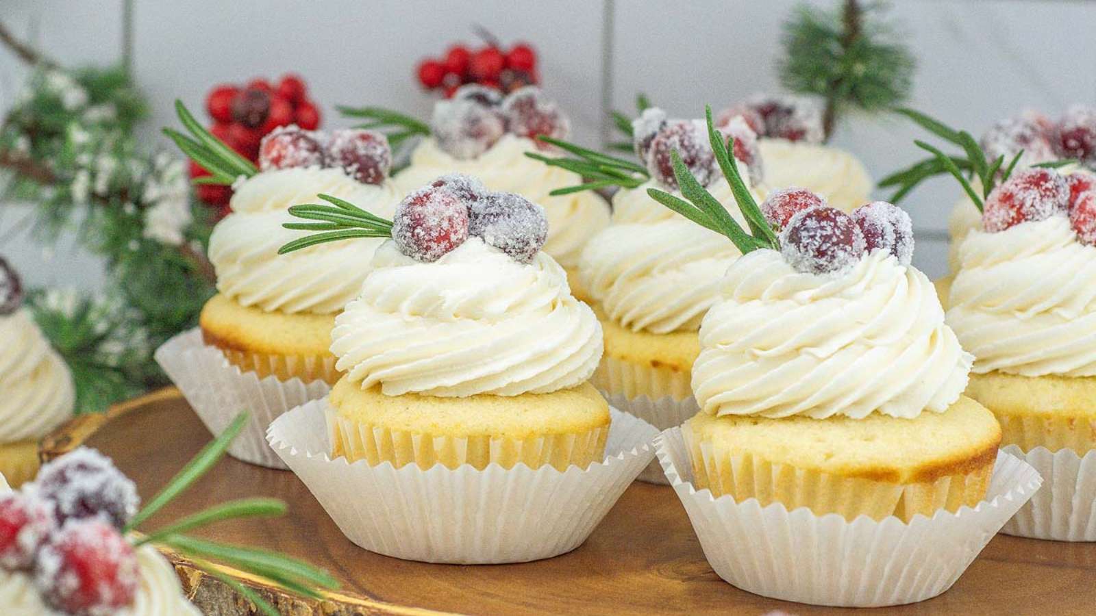 White Chocolate Cranberry Cupcakes recipe by xoxoBella.