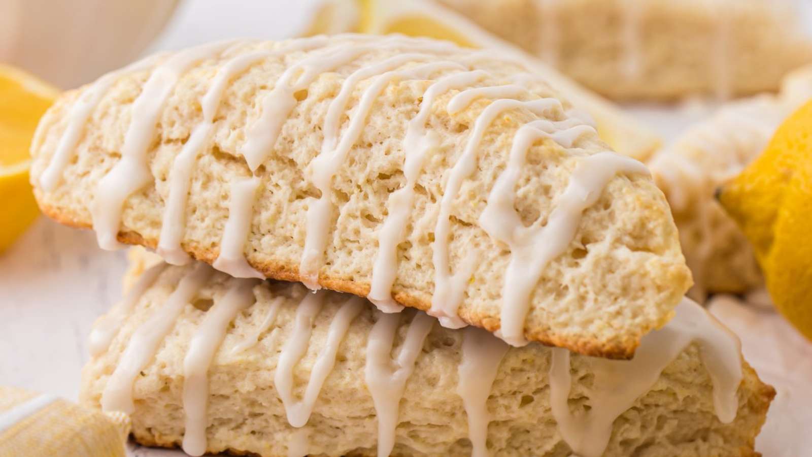 Glazed Lemon Scones recipe by Pumpkin 'N Spice.