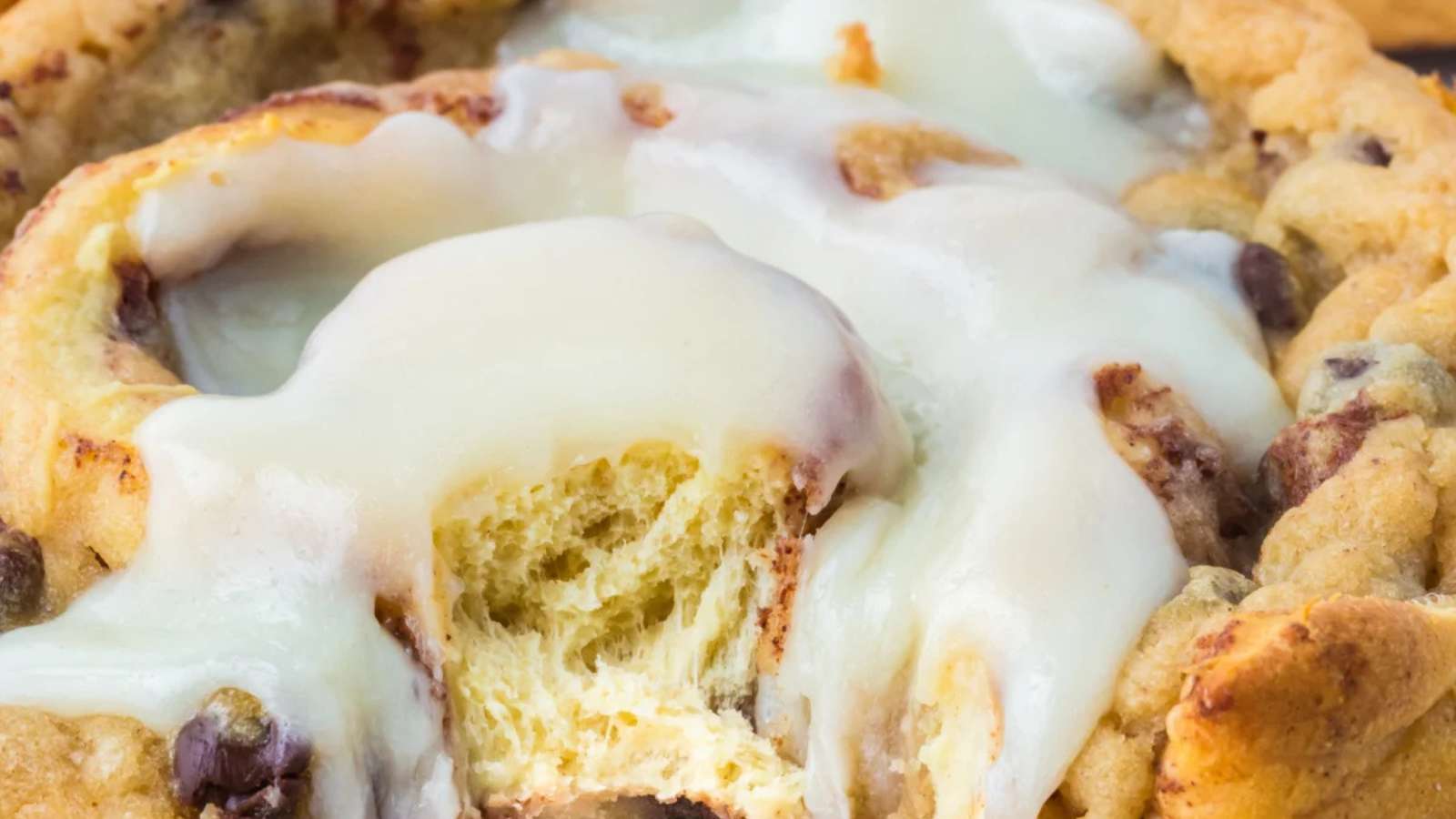 Cookie Cinnamon Rolls recipe by Kitchen Divas.