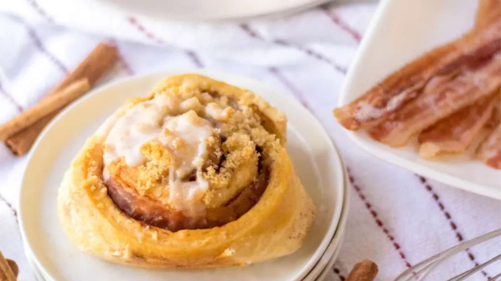 Bacon Cinnamon Rolls recipe by Maria&rsquo;s Mixing Bowl.