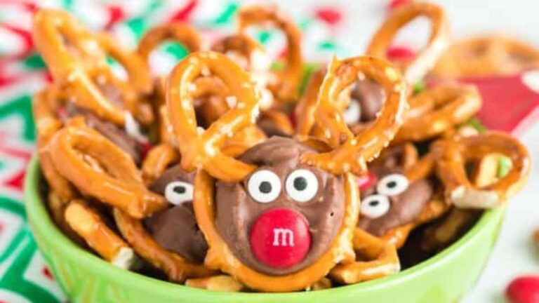 Reindeer Pretzels recipe by Princess Pinky Girl.