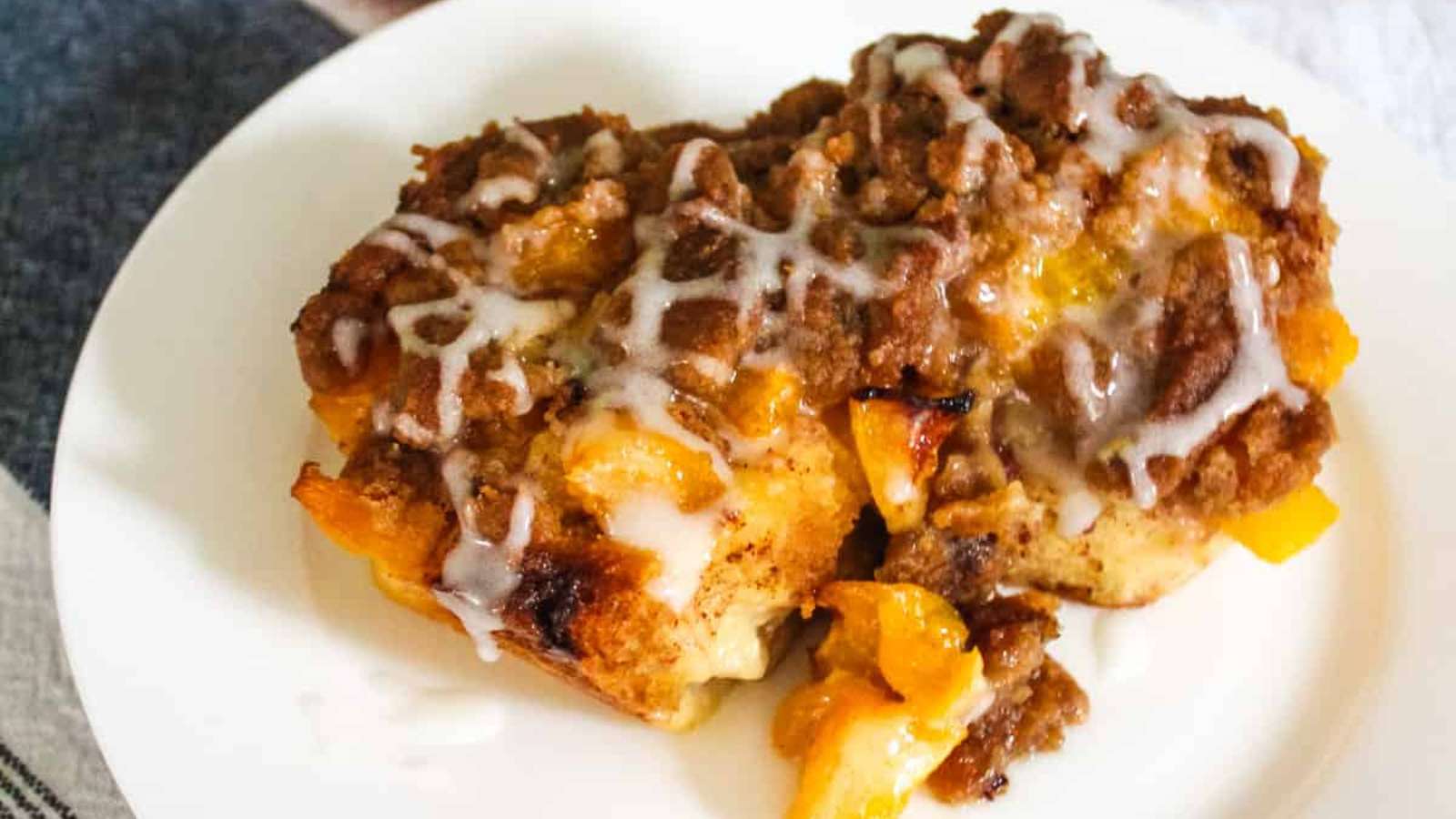Peach Cobbler Cinnamon Rolls recipe by The Default Cook.
