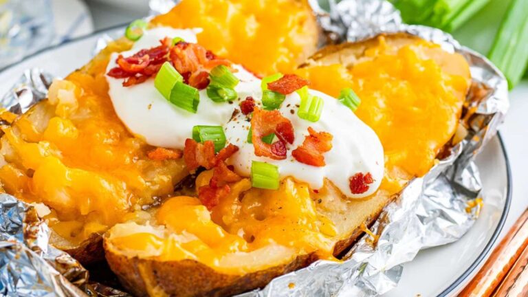 Slow Cooker Baked Potatoes with Foil recipe by This Silly Girl's Kitchen.