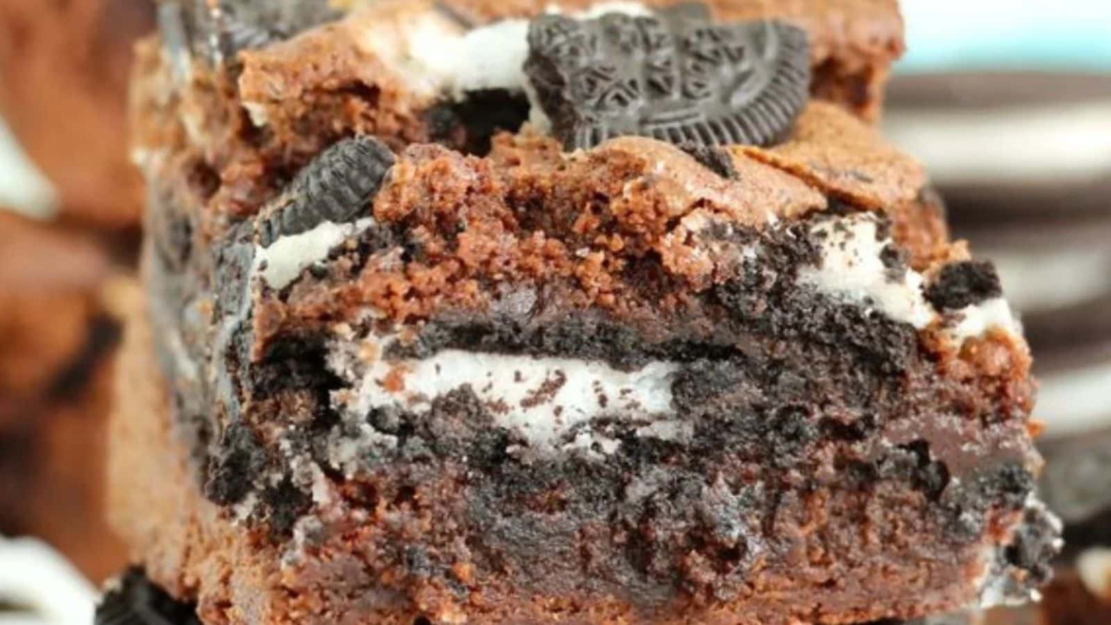 Oreo Brownies recipe by Kitchen Divas.