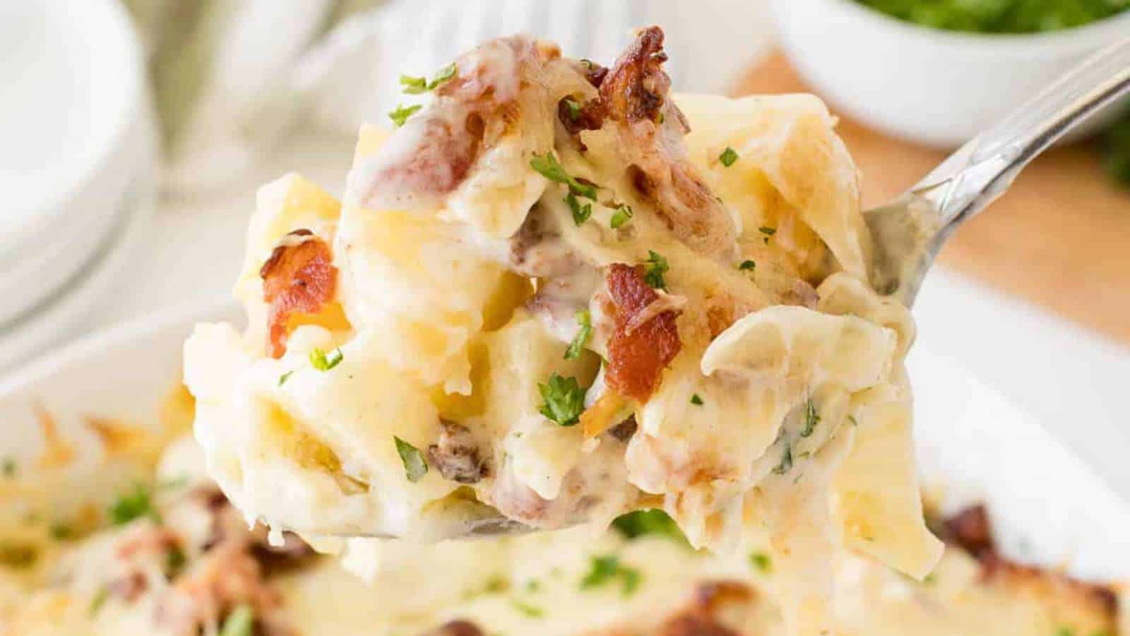 27 Easy Potato Sides Perfect for Any Meal 25 Super Cheesy Bacon Ranch Potatoes recipe by Simply Stacie.