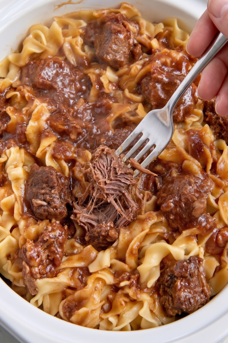 Slow Cooker Poor Mans Beef and Noodles 4
