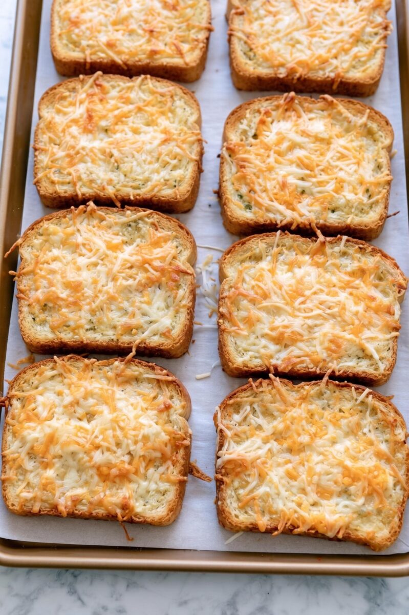 Easy Cheesy Texas Toast Recipe 1
