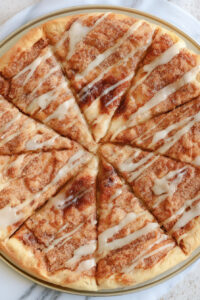 Easy Cinnamon Sugar Dessert Pizza Recipe 2