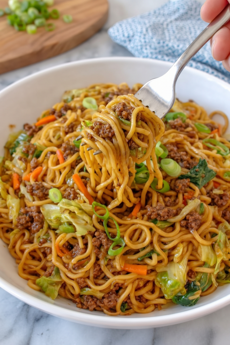 Easy Ground Beef Lo Mein Recipe 2 Easy Ground Beef Lo Mein Recipe 001