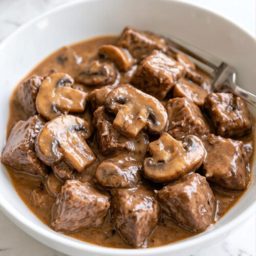 Easy Slow Cooker Mushroom Beef Tips Recipe 5 Easy Slow Cooker Mushroom Beef Tips Recipe 3